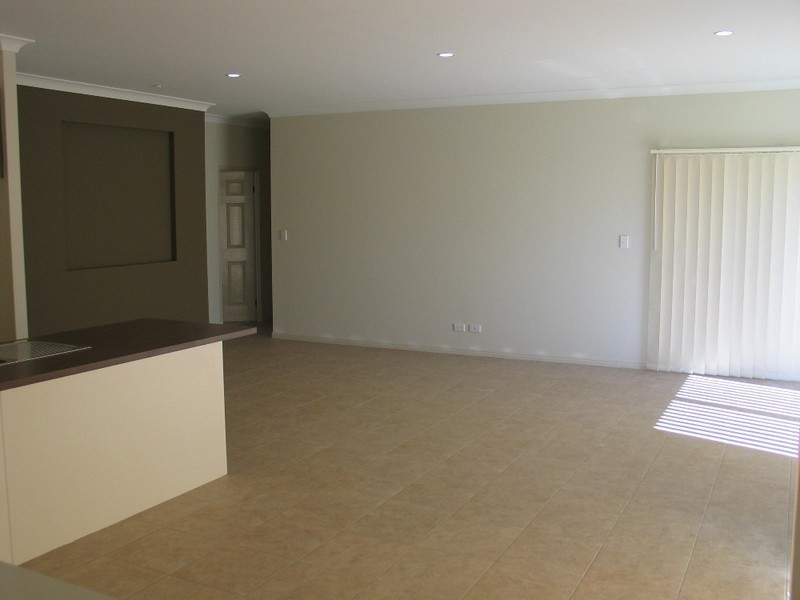 24 Berrimilla Lane, Coomera QLD 4209