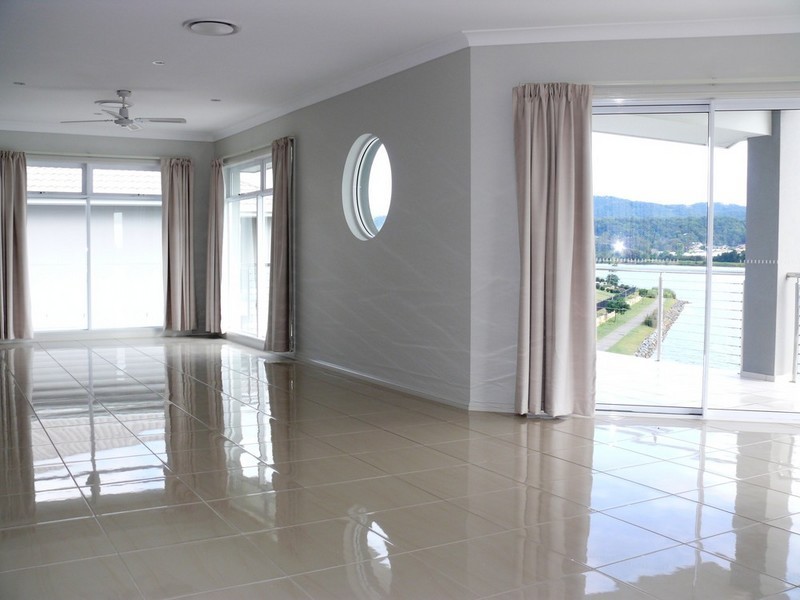 44 Rushcutter Avenue, Oxenford QLD 4210