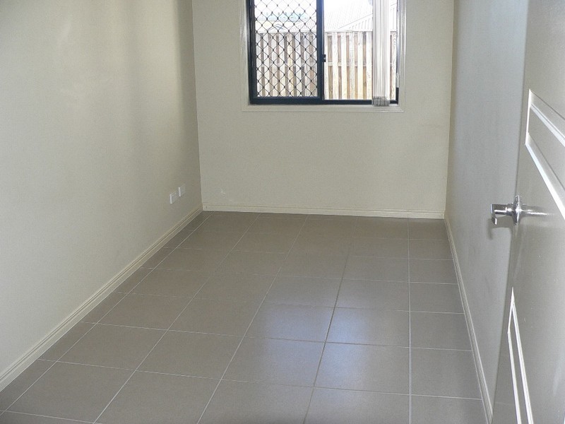 5 Greendragon Crescent, Upper Coomera QLD 4209