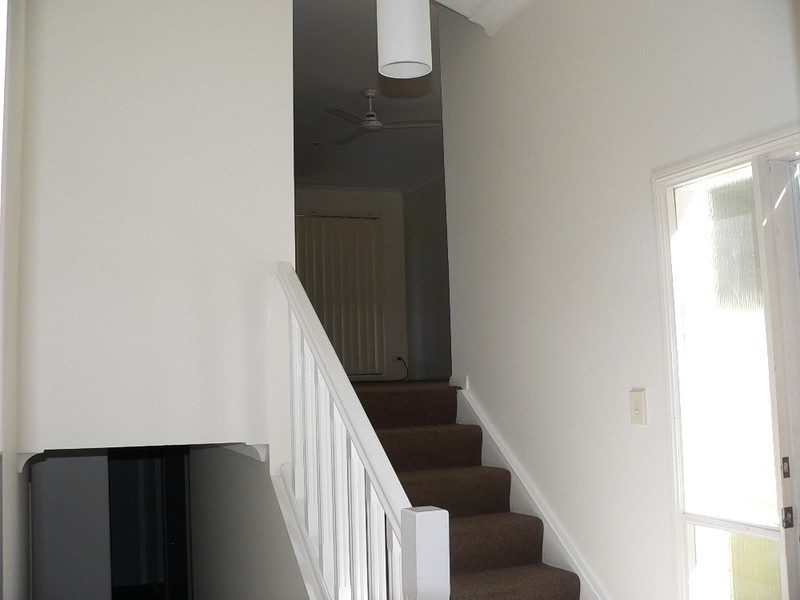 1028/6 Crestridge Crescent, Oxenford QLD 4210