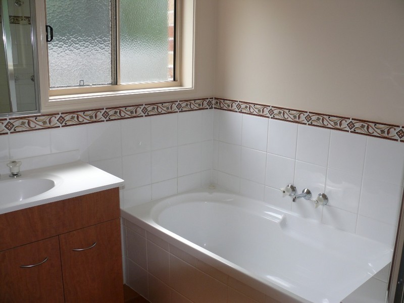 8 Hanoverian Way, Upper Coomera QLD 4209