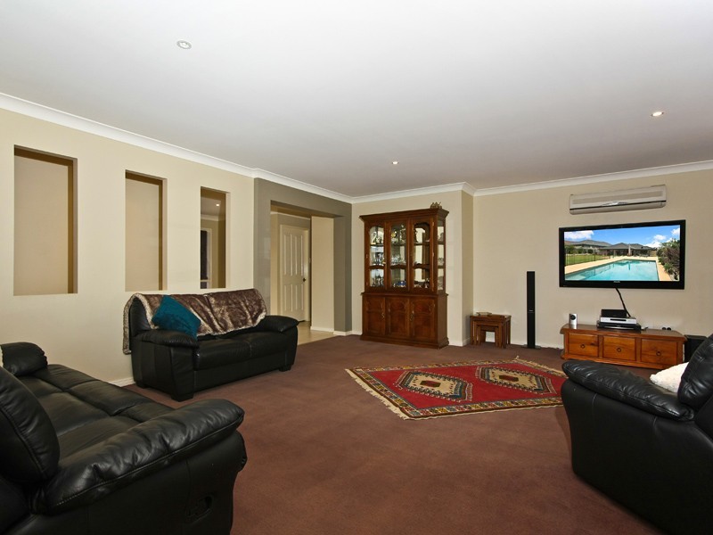 42 Bridie Drive, Upper Coomera QLD 4209