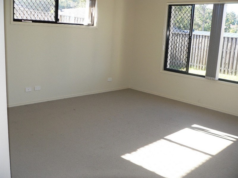 5 Greendragon Crescent, Upper Coomera QLD 4209