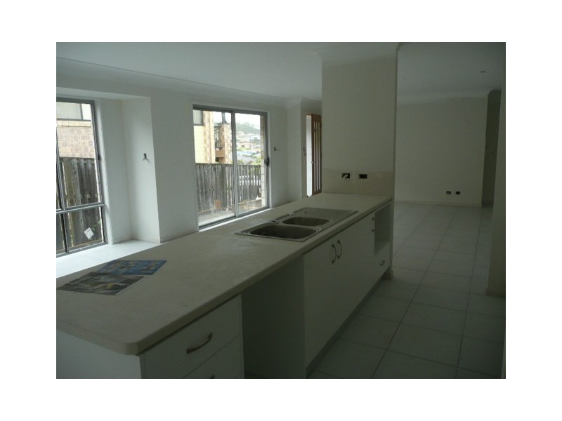 19 McRae Circuit, Pacific Pines QLD 4211