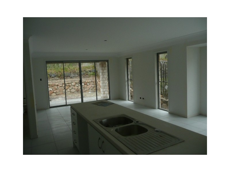 19 McRae Circuit, Pacific Pines QLD 4211