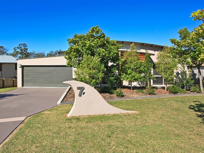 7 Pitt Street, Upper Coomera QLD 4209