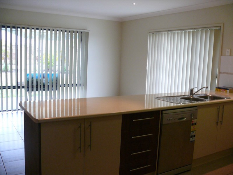 10 Amaranth Crescent, Upper Coomera QLD 4209