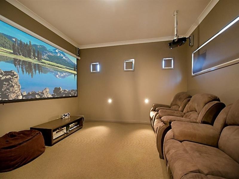 4 Kudzu Street, Upper Coomera QLD 4209