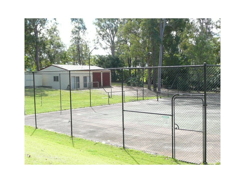 1 Derwent Avenue, Helensvale QLD 4212