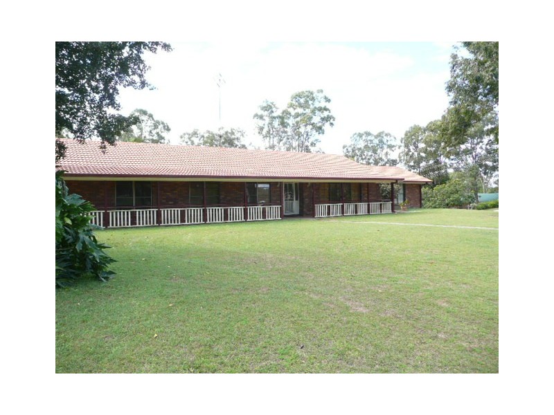 1 Derwent Avenue, Helensvale QLD 4212