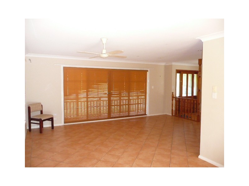 1 Derwent Avenue, Helensvale QLD 4212