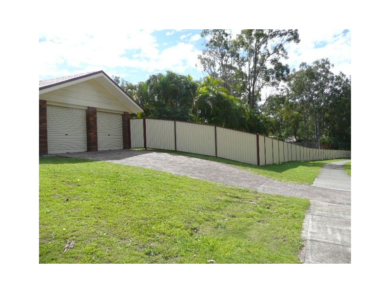 1 Derwent Avenue, Helensvale QLD 4212