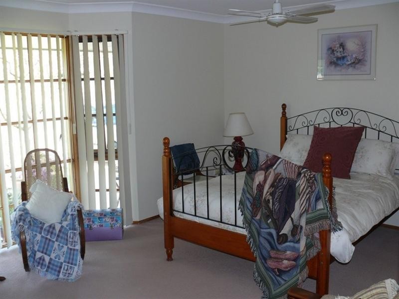 24 California Drive, Oxenford QLD 4210