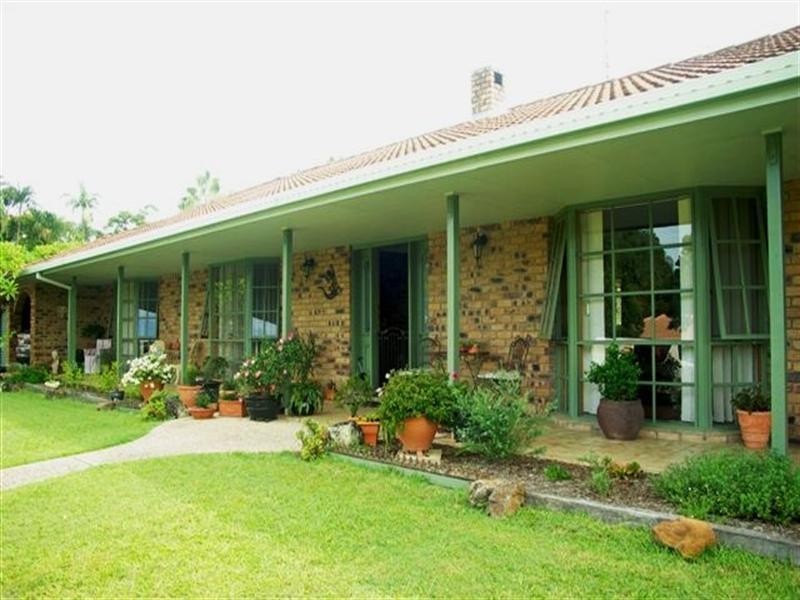 24 California Drive, Oxenford QLD 4210