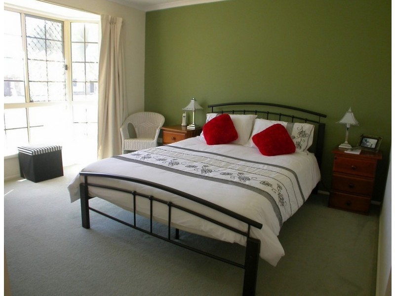 12 Graywillow Boulevard, Oxenford QLD 4210