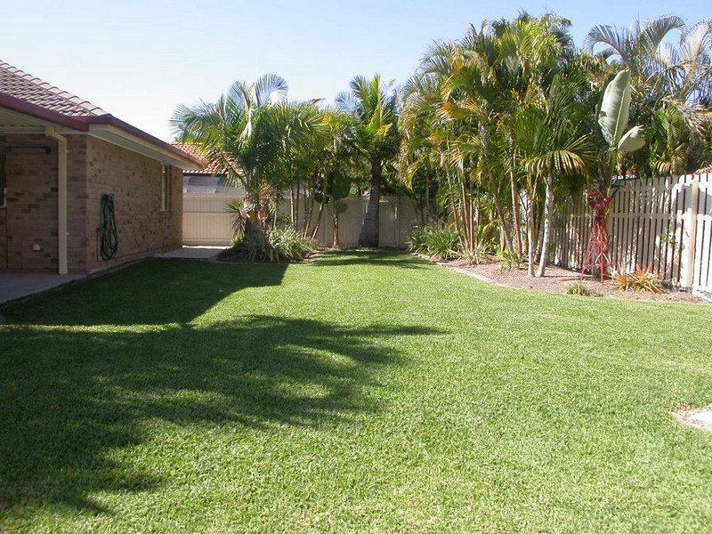 12 Graywillow Boulevard, Oxenford QLD 4210