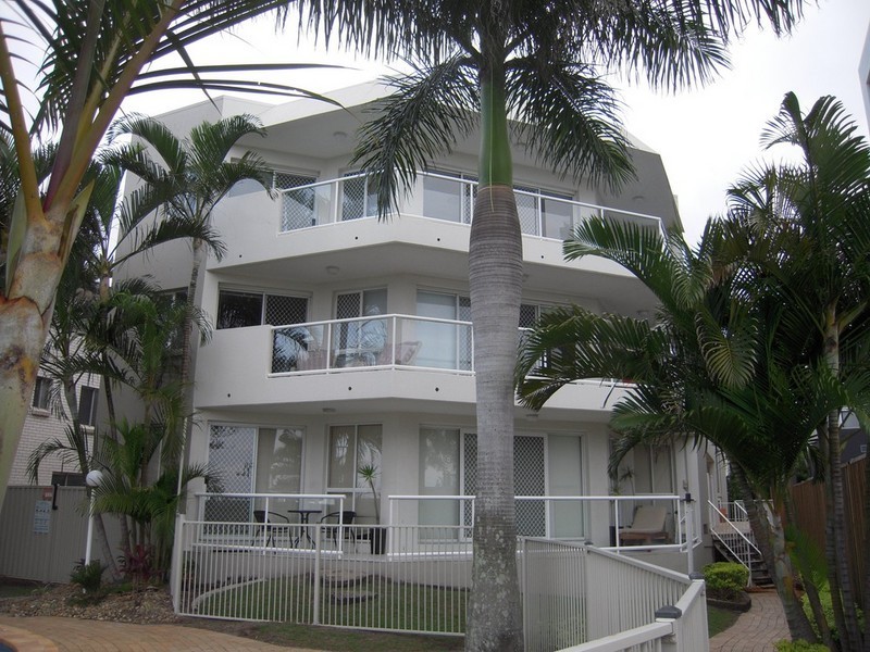 10/444 Marine Parade, Biggera Waters QLD 4216