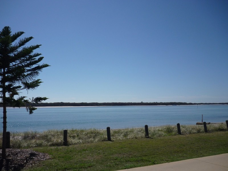 10/444 Marine Parade, Biggera Waters QLD 4216