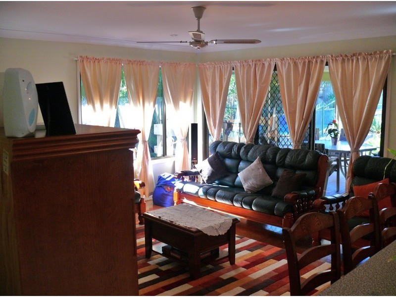 20 Hillgrove Court, Oxenford QLD 4210