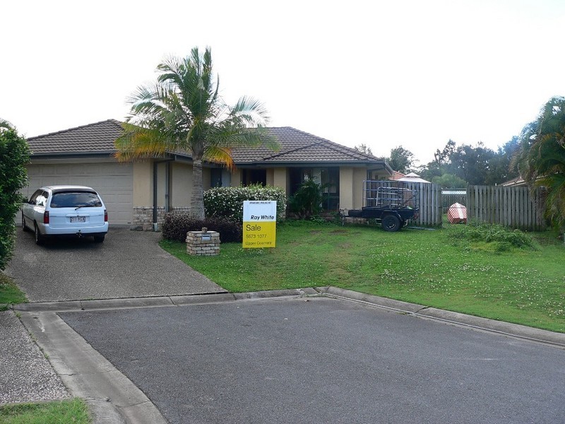 8 Caribou Crescent, Upper Coomera QLD 4209