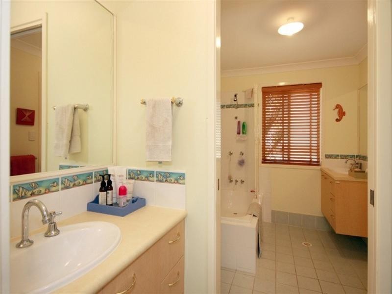 Willow Vale QLD 4209