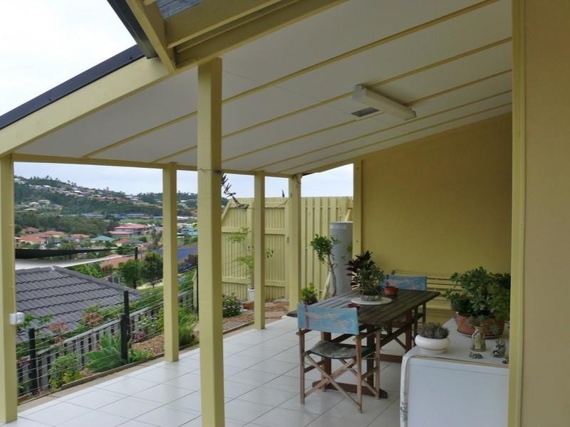 21 Hatutu Street, Pacific Pines QLD 4211