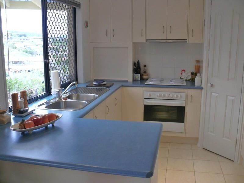 21 Hatutu Street, Pacific Pines QLD 4211