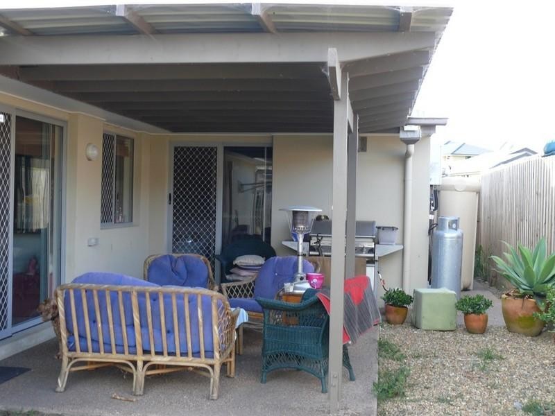 1/97 Wunburra Circuit, Pacific Pines QLD 4211