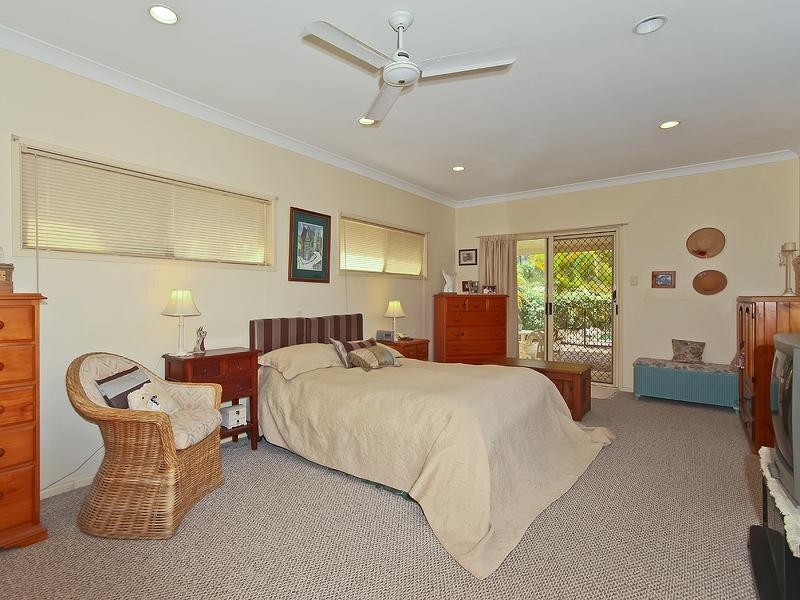 43 Crystal Springs Court, Maudsland QLD 4210