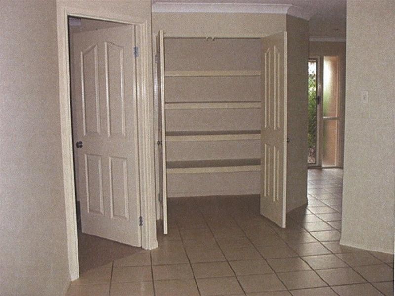 8 Firecrest Close, Upper Coomera QLD 4209