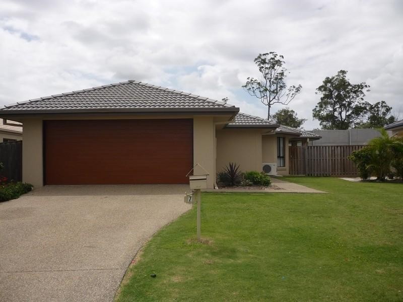 7 Oceanis Drive, Oxenford QLD 4210