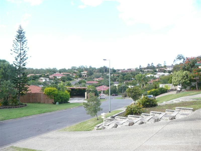 2/19 McRae Circuit, Pacific Pines QLD 4211