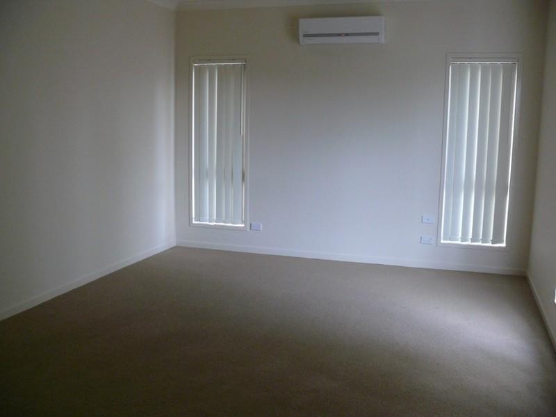 3 Piedmont Street, Upper Coomera QLD 4209