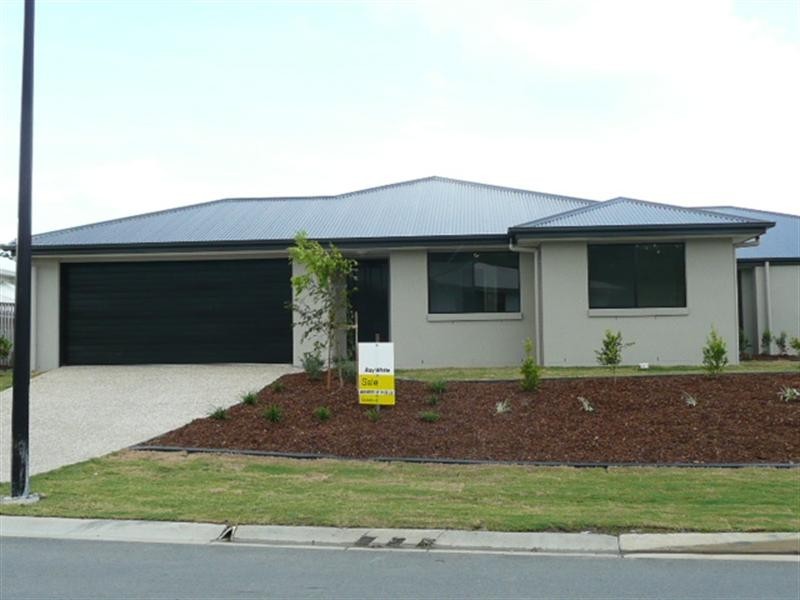 2/86 Wunburra Circuit, Pacific Pines QLD 4211