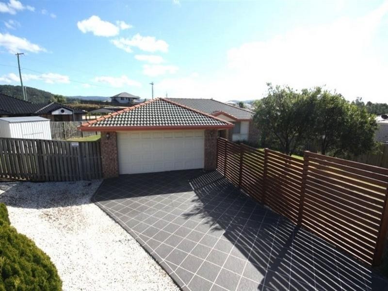 15 Maui Court, Oxenford QLD 4210