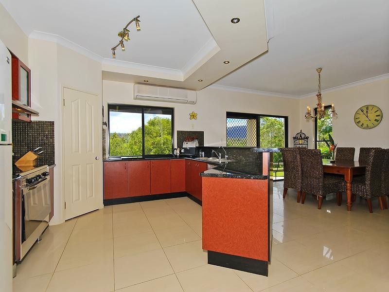 129 Birds Road, Guanaba QLD 4210