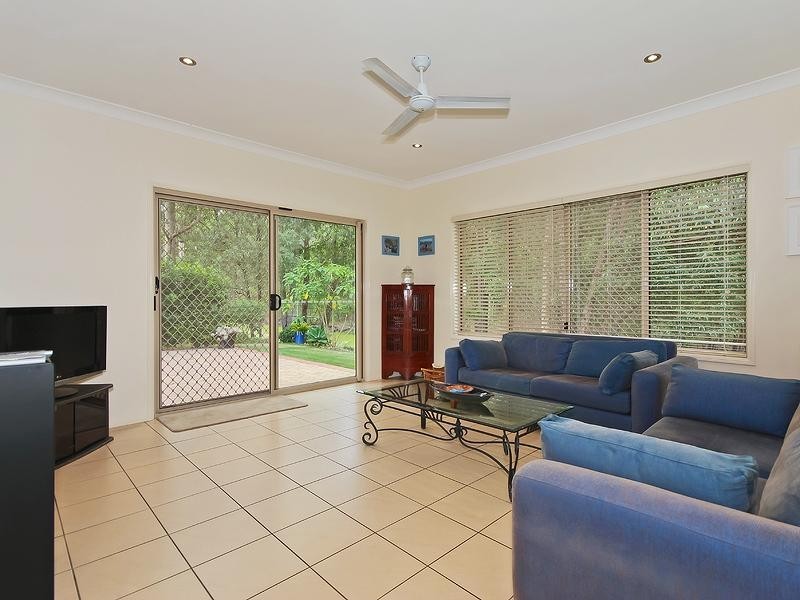 5 Barlee Place, Maudsland QLD 4210