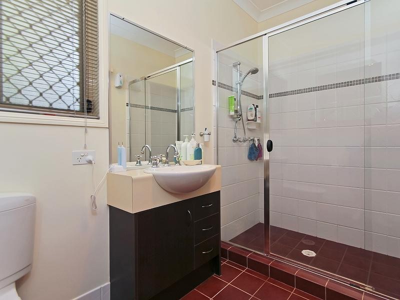 5 Barlee Place, Maudsland QLD 4210