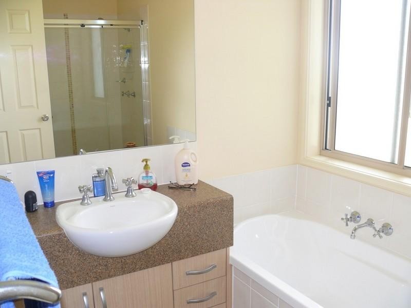 30 Emperor Grove, Upper Coomera QLD 4209