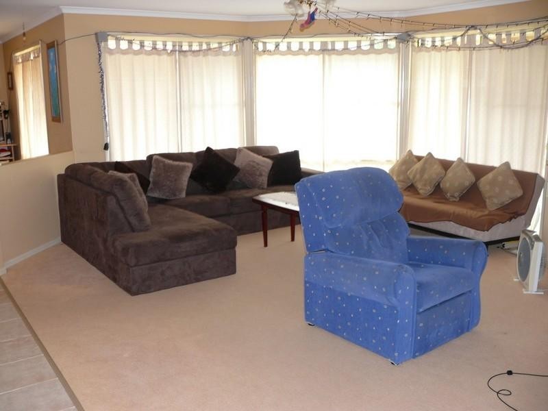 23 Taroona Circuit, Oxenford QLD 4210