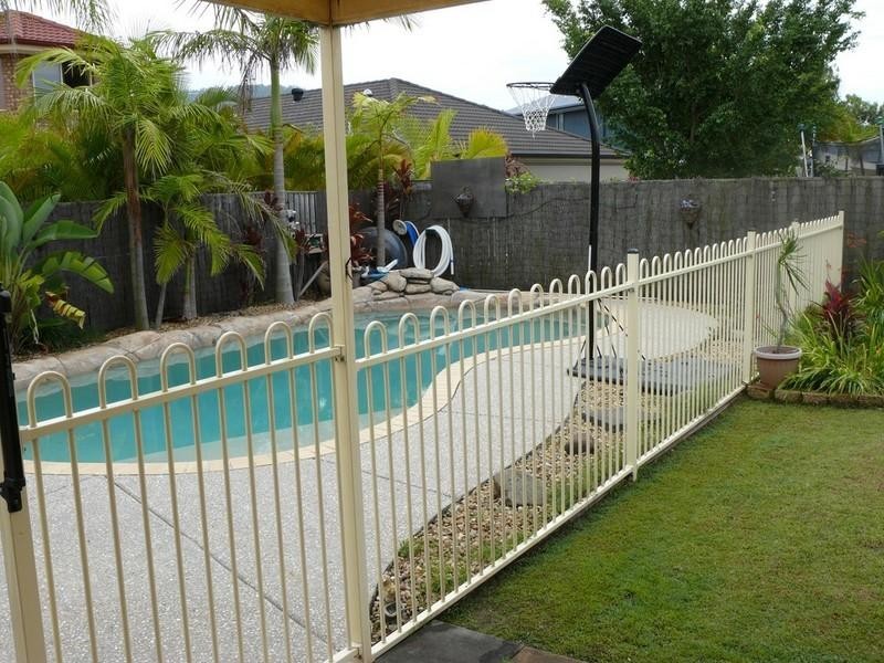 23 Taroona Circuit, Oxenford QLD 4210