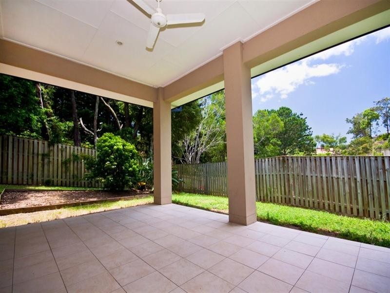 17 Lambert Drive, Maudsland QLD 4210