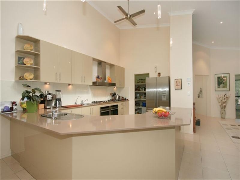 203 Rossmore Road, Chambers Flat QLD 4133