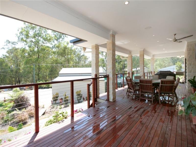 203 Rossmore Road, Chambers Flat QLD 4133