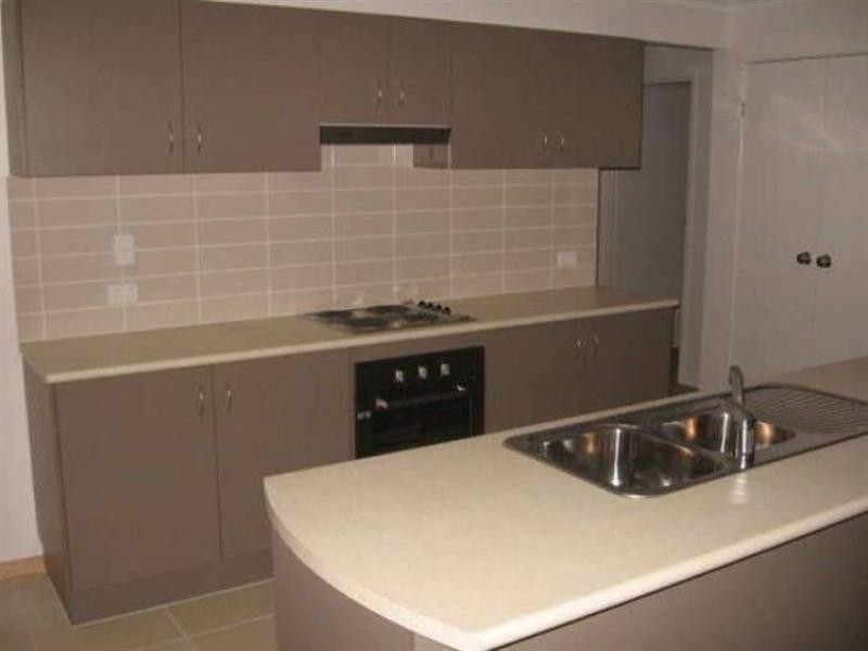 27 Firecrest Close, Upper Coomera QLD 4209