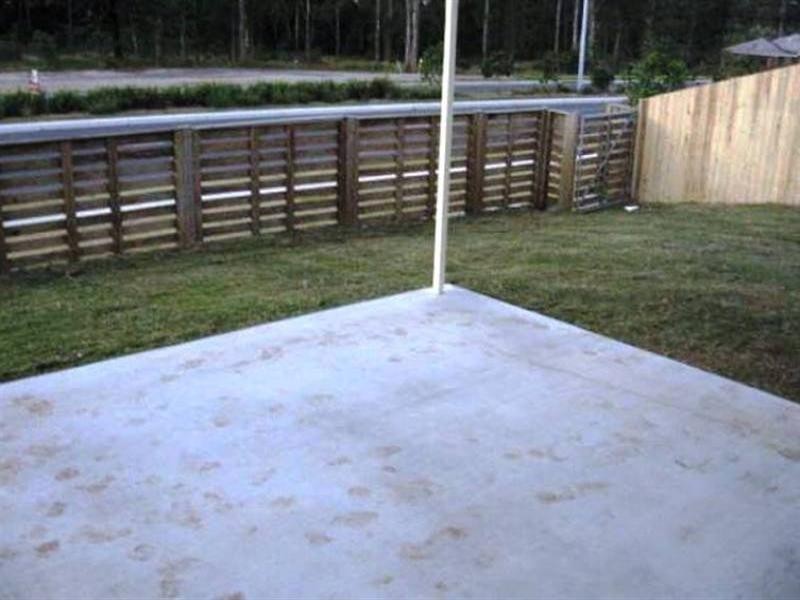 27 Firecrest Close, Upper Coomera QLD 4209