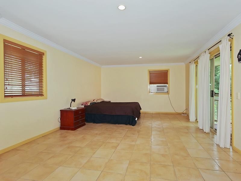 9 LORDS Avenue, Mount Nathan QLD 4211