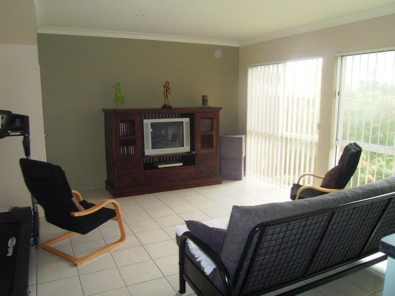 96/1 Sauvignon Parade, Upper Coomera QLD 4209