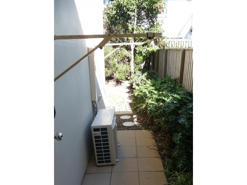 96/1 Sauvignon Parade, Upper Coomera QLD 4209