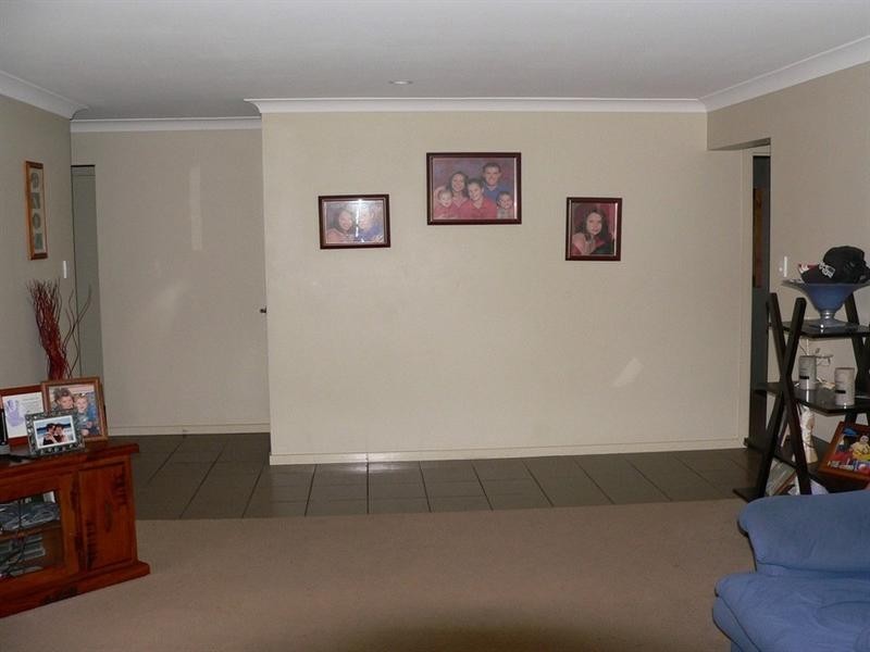 6 Worth Court, Upper Coomera QLD 4209